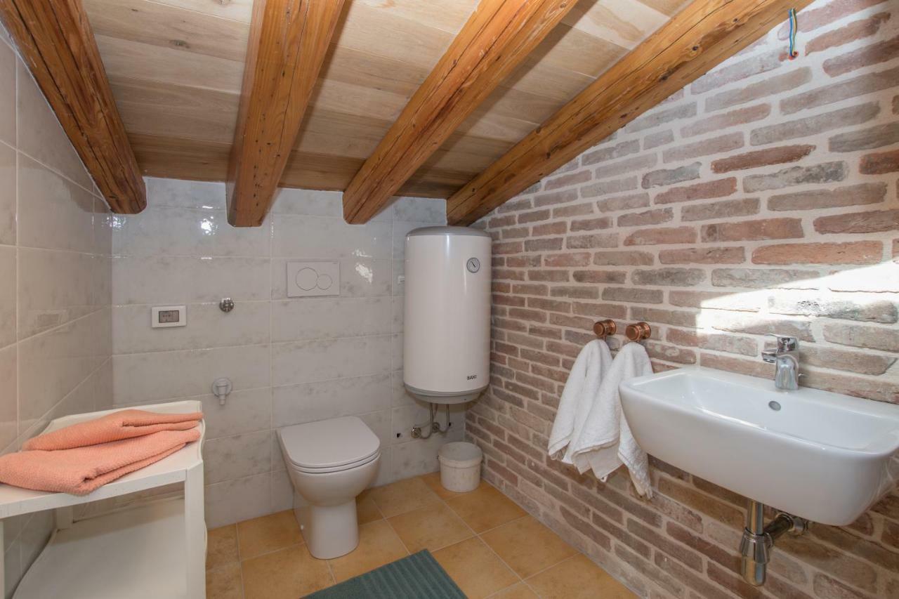 Lana House With Apartments Petrovija Extérieur photo